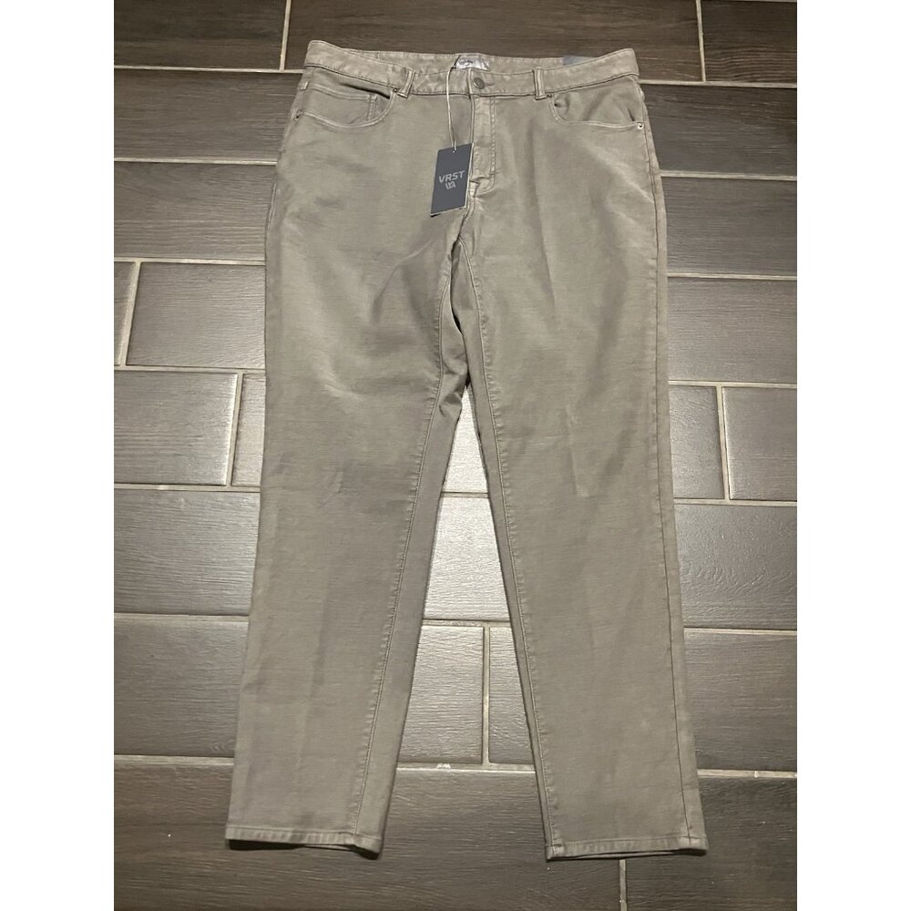 Men’s NWT VRST Crossover 5 Pocket Slim Pants 38x32 Warm Pewter